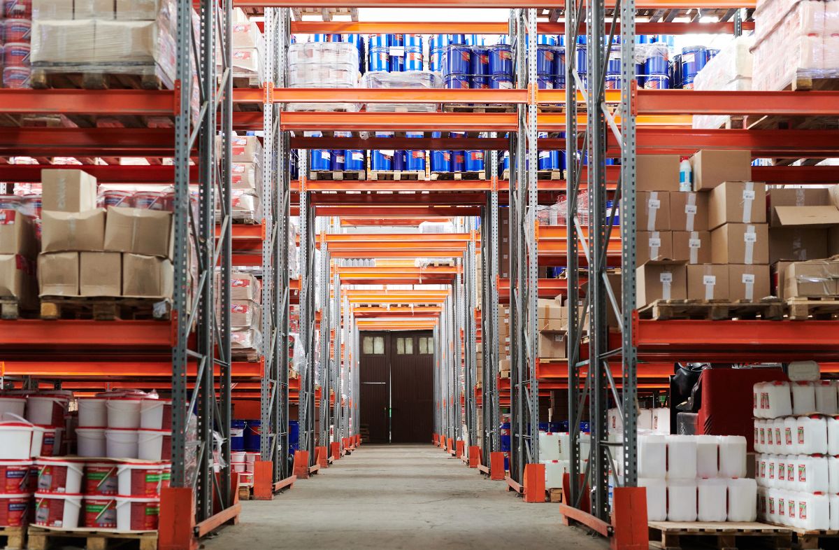 Image for <p>Amazon has transformed the e-commerce arena with its formidable warehousing and distribution mechanisms. For vendors and enterprises aspiring to fulfill&#8230;</p>
